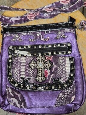 Women's Western Rhinestone bling floral crossbody conceal carry purse-purple
